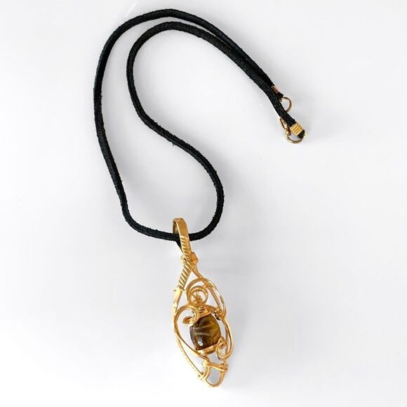 Wire Wrapped Scarab Bead Pendant Necklace - Picture 7 of 7